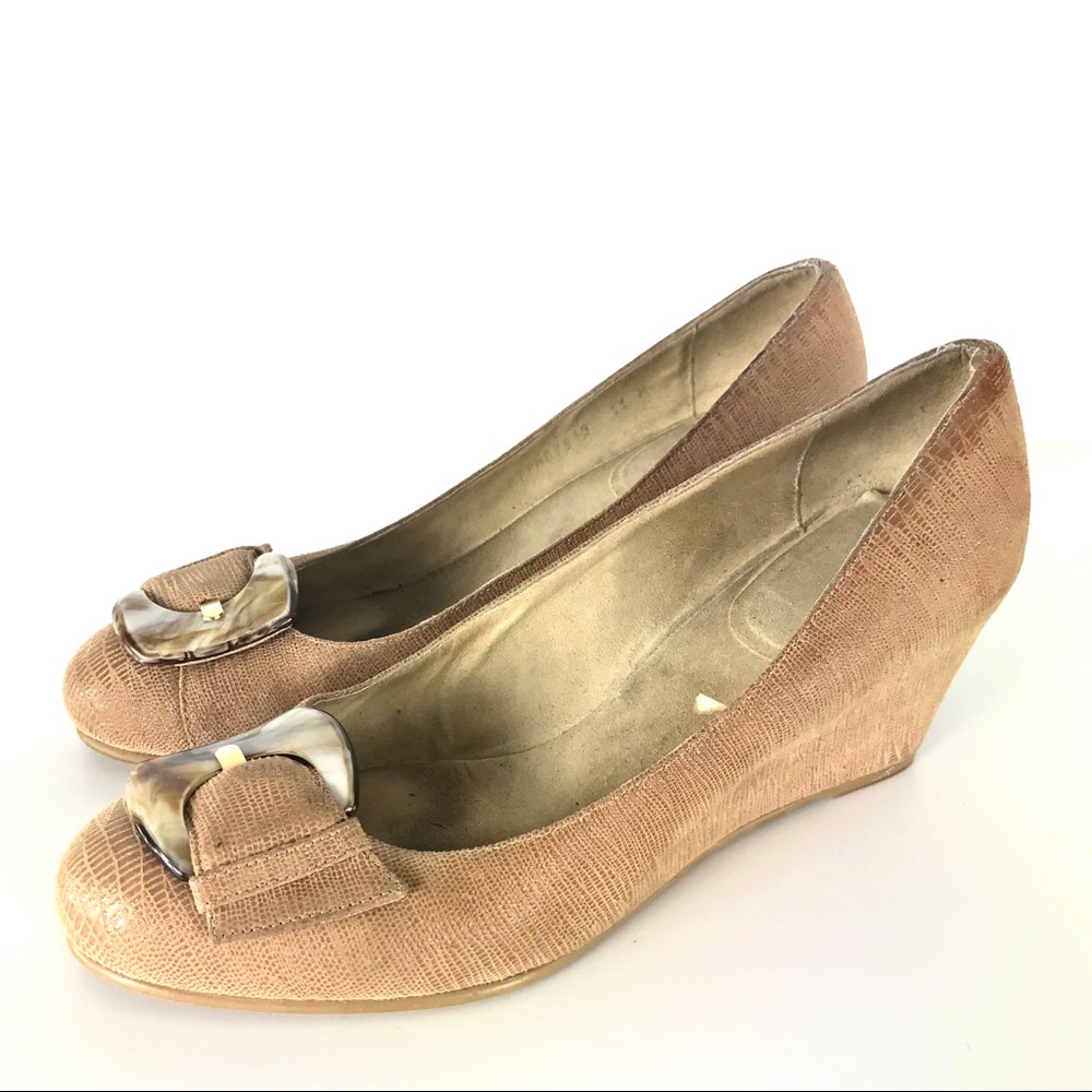 Stuart Weitzman Tan Textured Wedge Pumps with Tortoiseshell Buckle